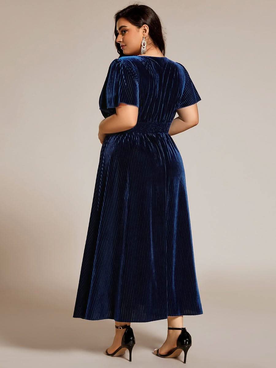 Graceful V-Neck Waist Design Short Sleeves Fall Velvet Midi Wedding Guest Dress #color_Navy Blue