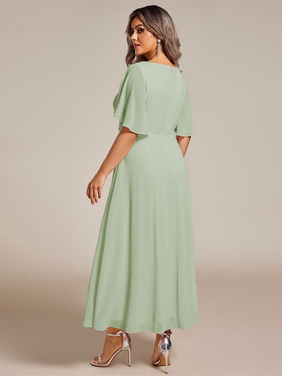 Short Sleeve V Neck Knee Length Mother of the Bride Dress #color_Mint Green
