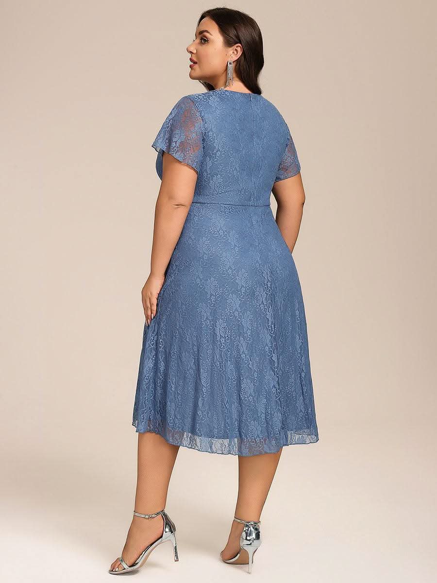 Plus Size Short Sleeve V-Neck A-Line Lace Midi Wedding Guest Dress #color_Dusty Blue