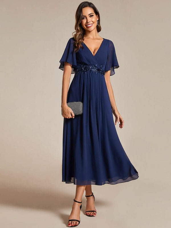 ever DAHLIA|Floral Applique Short Sleeve V-Neck Chiffon Bridesmaid Dress