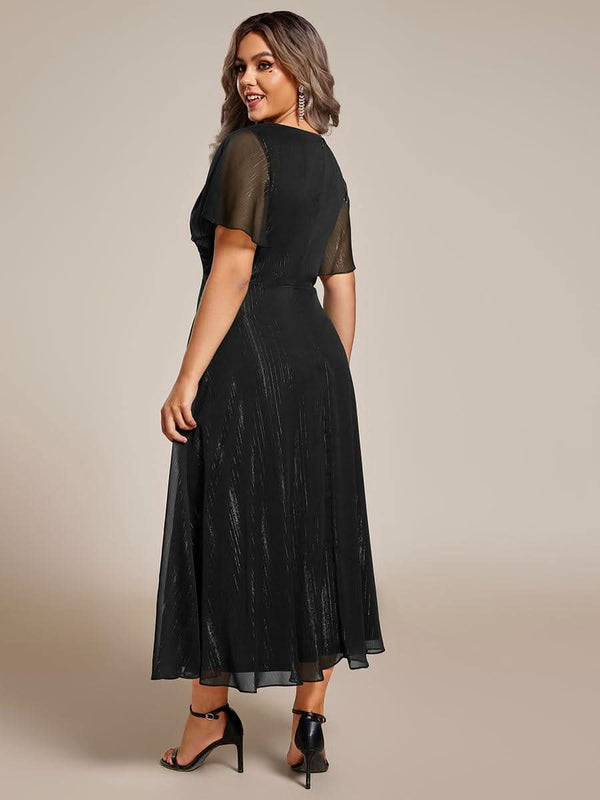 ever OPAHL|Silver Metallic Fabric V-Neck A-Line Evening Dress Featuring Delicate Ruffled Hem