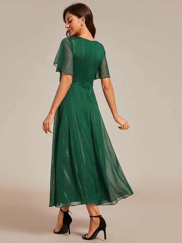 ever OPAHL|Silver Metallic Fabric V-Neck A-Line Evening Dress Featuring Delicate Ruffled Hem