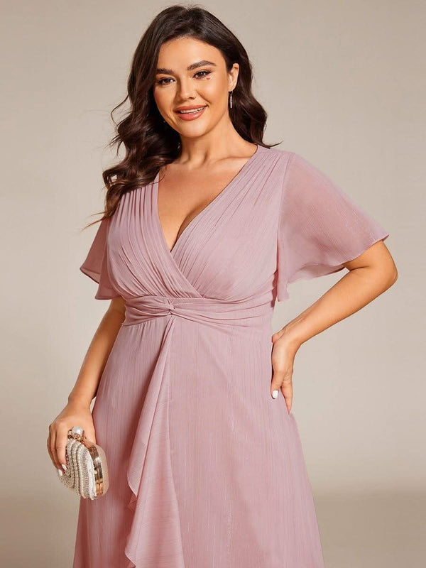 ever OPAHL|Silver Metallic Fabric V-Neck A-Line Evening Dress Featuring Delicate Ruffled Hem