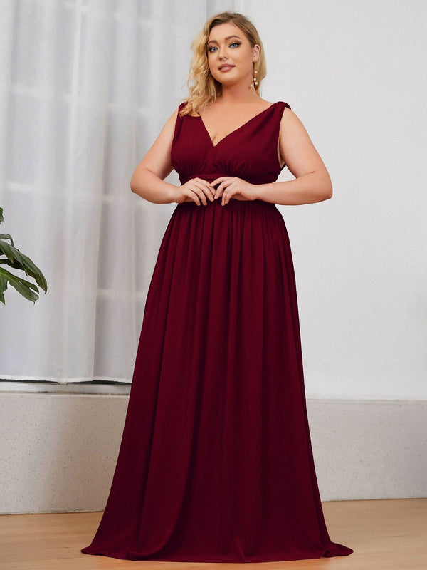 pretty HUSH|Plus Size Sleeveless V-Neck Chiffon Semi Bridesmaid Dress