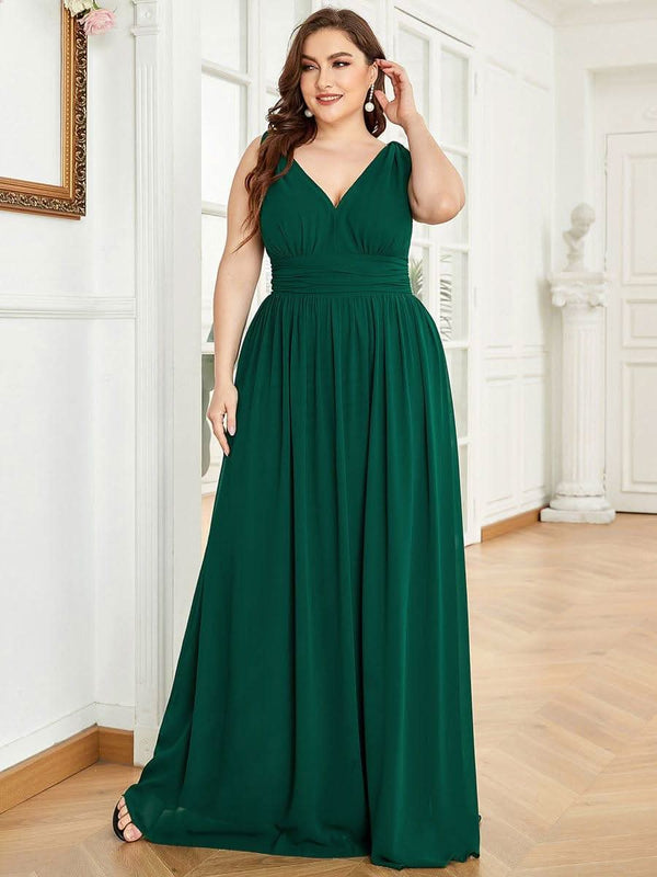 pretty HUSH|Plus Size Sleeveless V-Neck Chiffon Semi Bridesmaid Dress