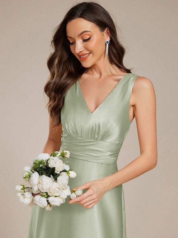 ever INDY|V-neck Empire Waist Satin Maxi Bridesmaid Dress with Pockets