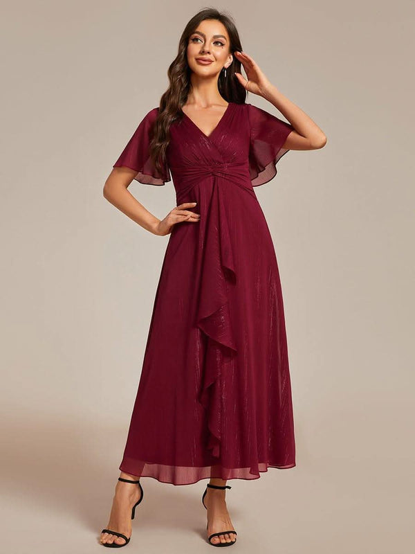 ever OPAHL|Silver Metallic Fabric V-Neck A-Line Evening Dress Featuring Delicate Ruffled Hem