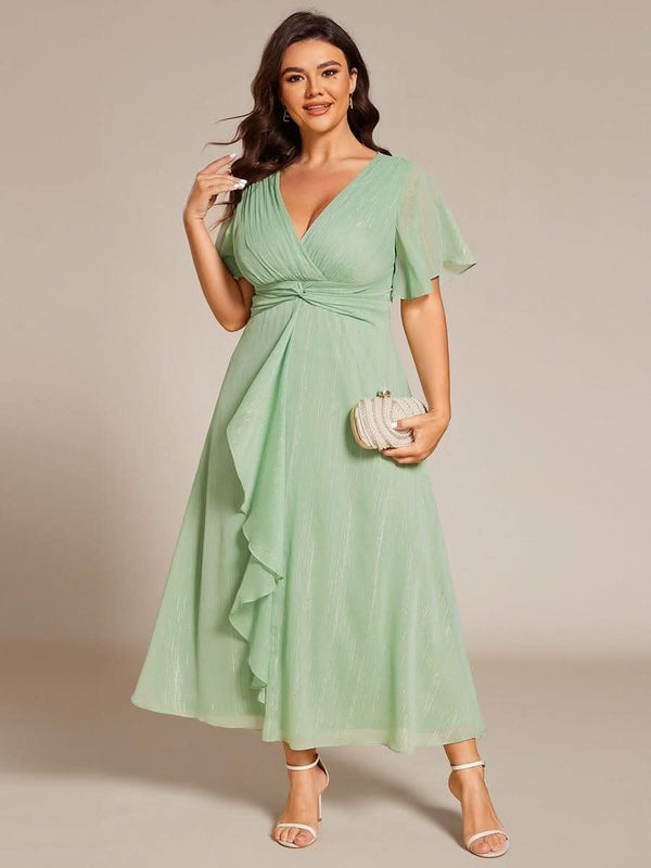ever OPAHL|Silver Metallic Fabric V-Neck A-Line Evening Dress Featuring Delicate Ruffled Hem